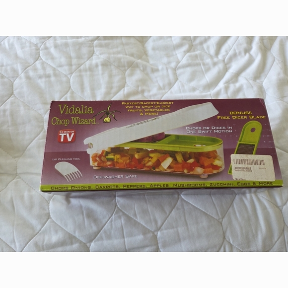 Vidalia Chop Wizard with Bonus Dicer Blade - Picture 2 of 5